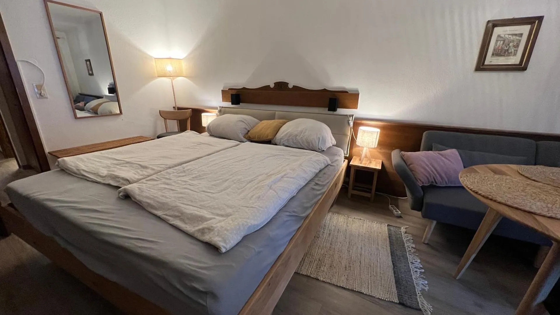Apartment Fewo Mit Toller Dachterrasse & Bademantelgang Zur Wohlfuehltherme Im Neuen Stil Bad Griesbach  Germany